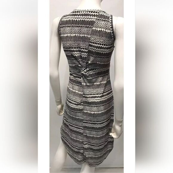 Banana Republic KNOT BACK MIDI DRESS - Picture 9 of 12